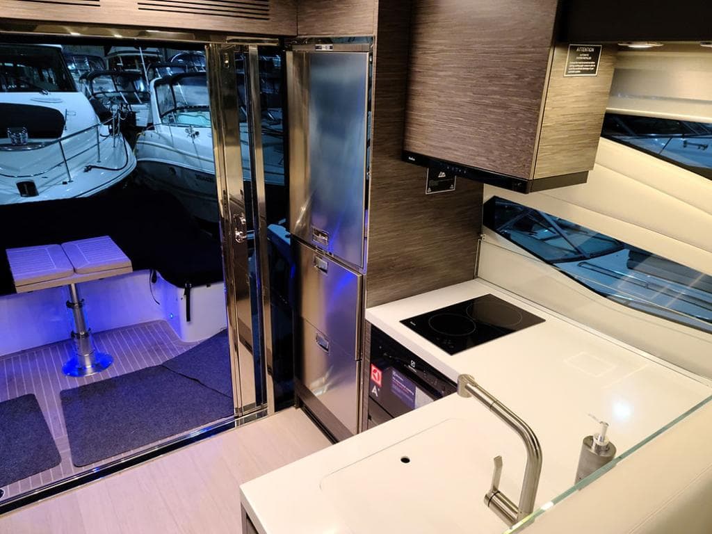 Cobrey 52 HT mit Bodenseezulassung – Bild 8