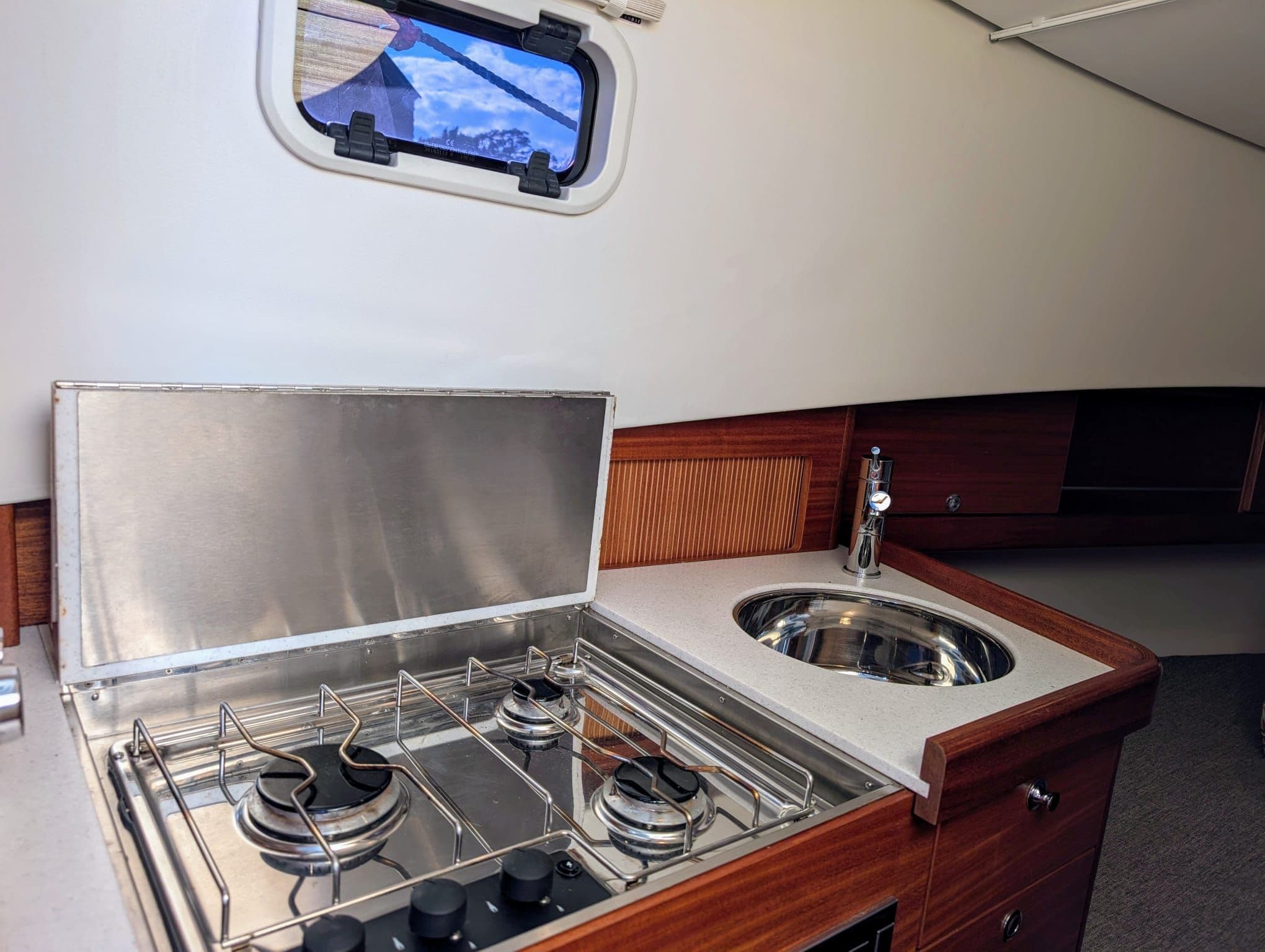 Paragon 31 Flybridge – Bild 11