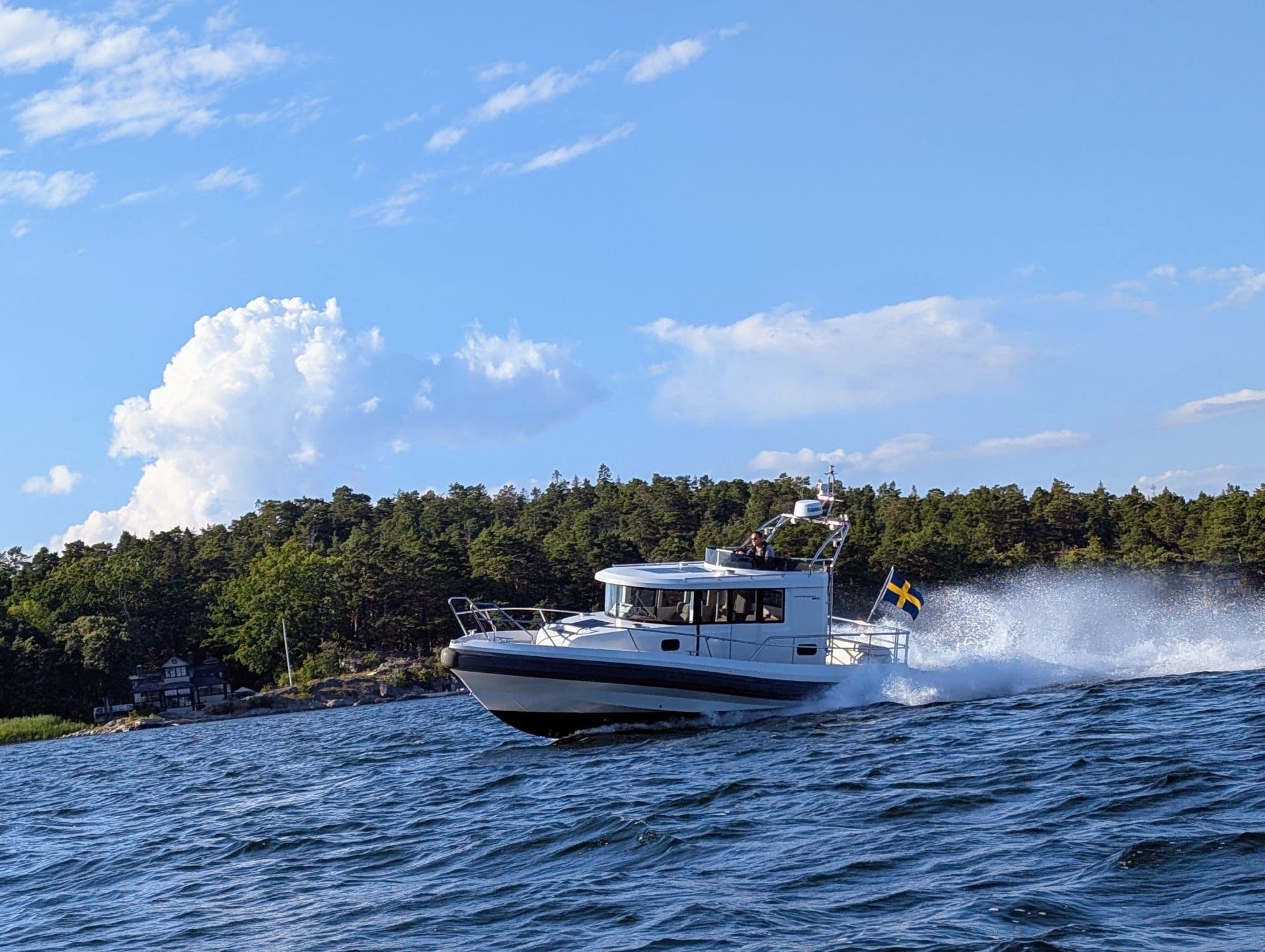 Paragon 31 Flybridge – Bild 2