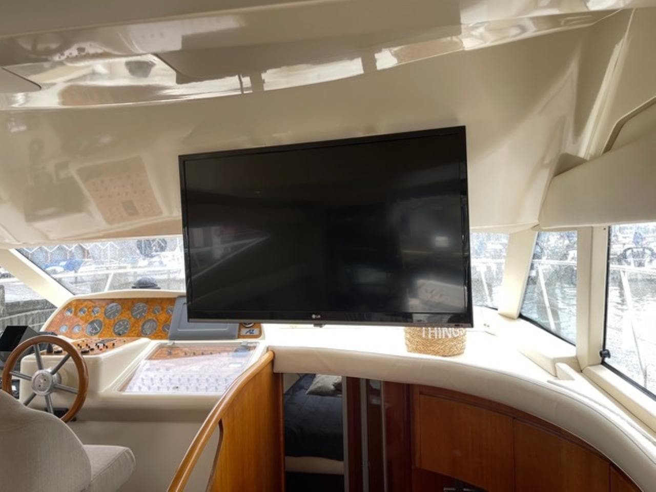 Azimut 40 Flybridge – Bild 9