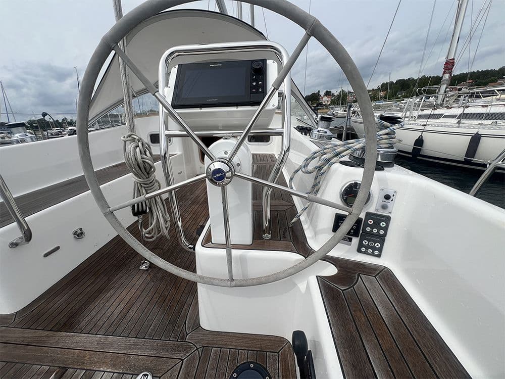 Hallberg-Rassy 340 – Bild 7