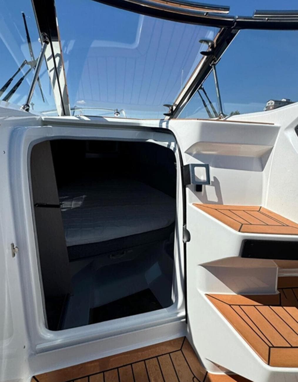 Eker Design AS Silver Raptor DCz – Bild 16