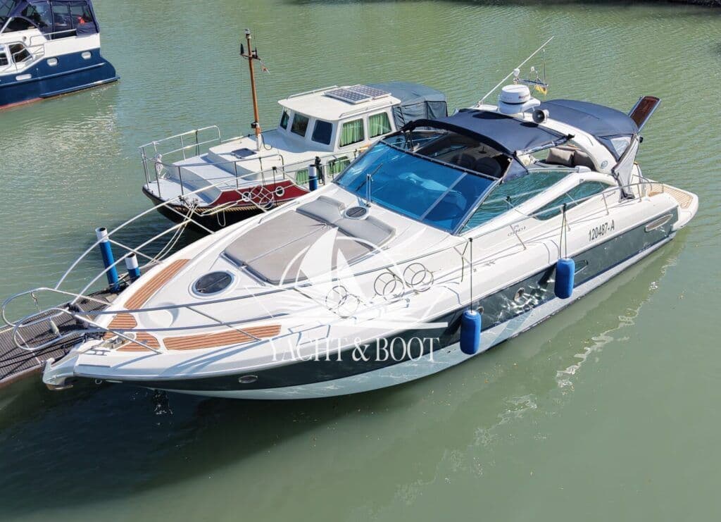 Cranchi 43 Méditerranée |  IPS-Yacht, 870 PS, Eignerkabine