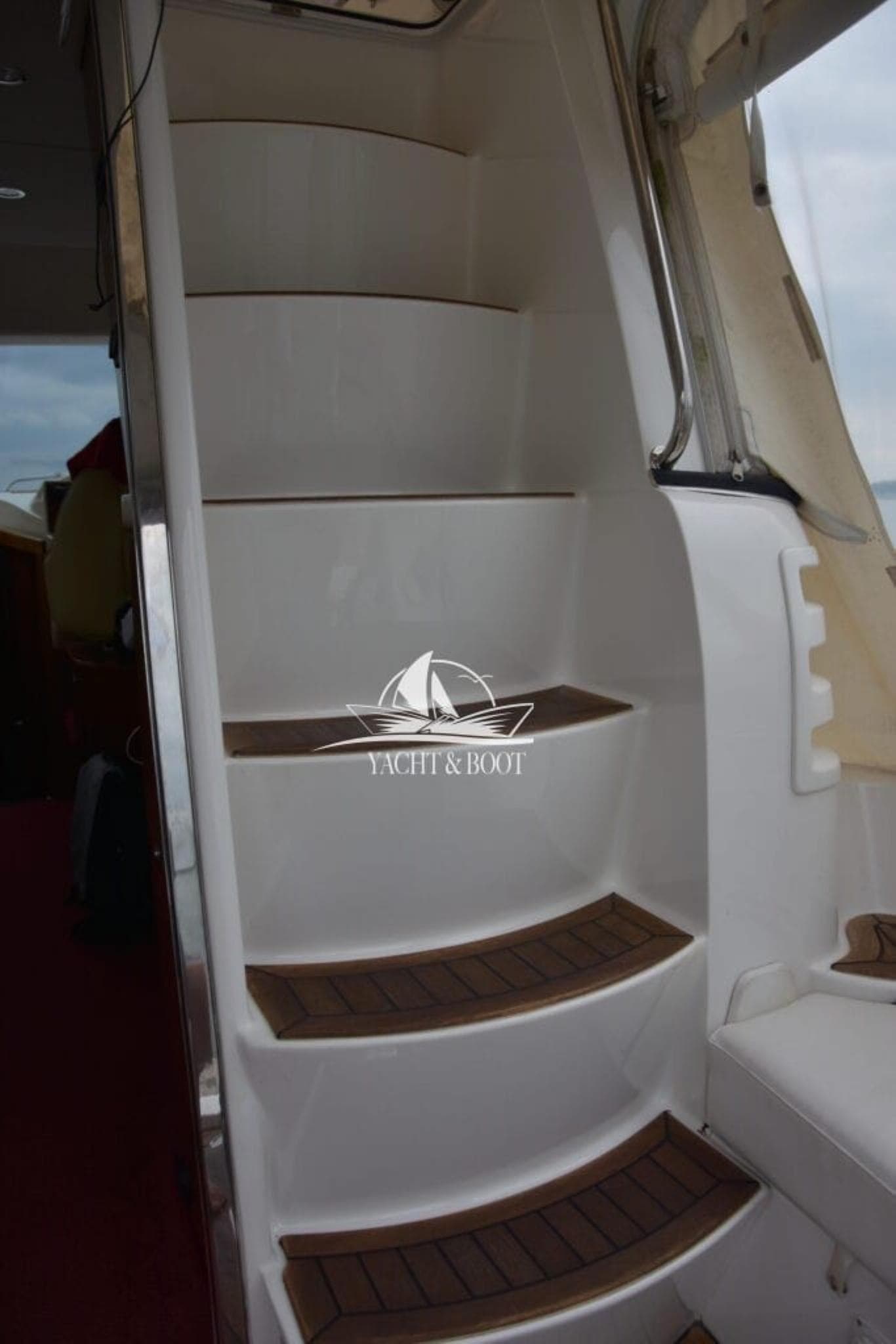 Galeon 330 Fly – Bild 8