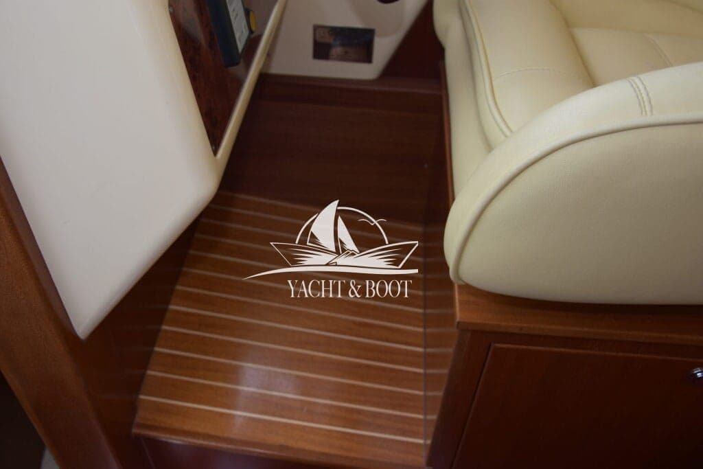 Galeon 330 Fly – Bild 16