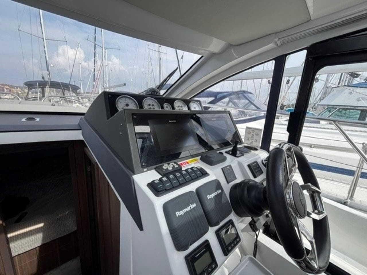 Sealine C330 – Bild 18