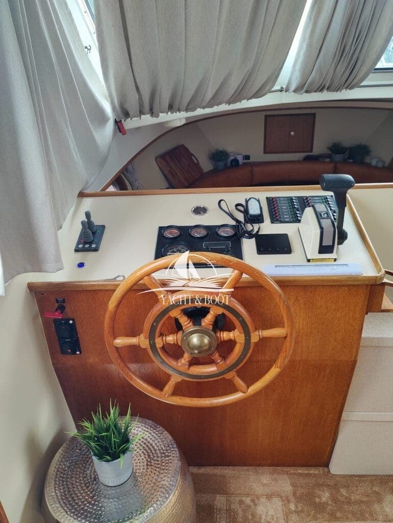 Veha Sedan Cruiser 35 – Bild 17