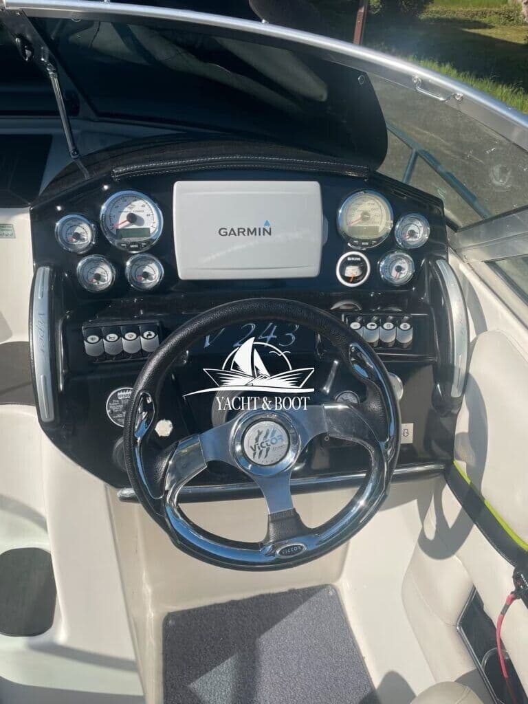 Viper 243 I Sportboot, 435 PS, Unikat, inkl. Trailer – Bild 6