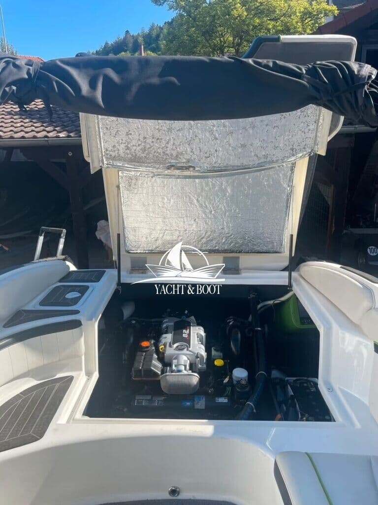 Viper 243 I Sportboot, 435 PS, Unikat, inkl. Trailer – Bild 9