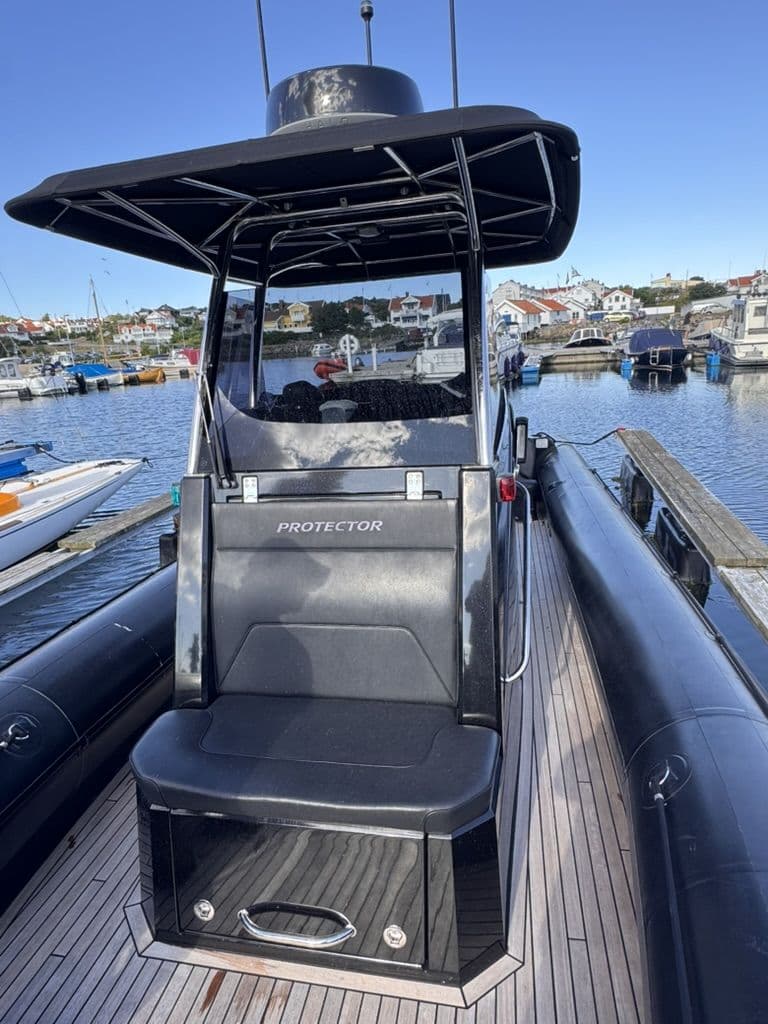 Protector 330 Chase CC – Bild 10