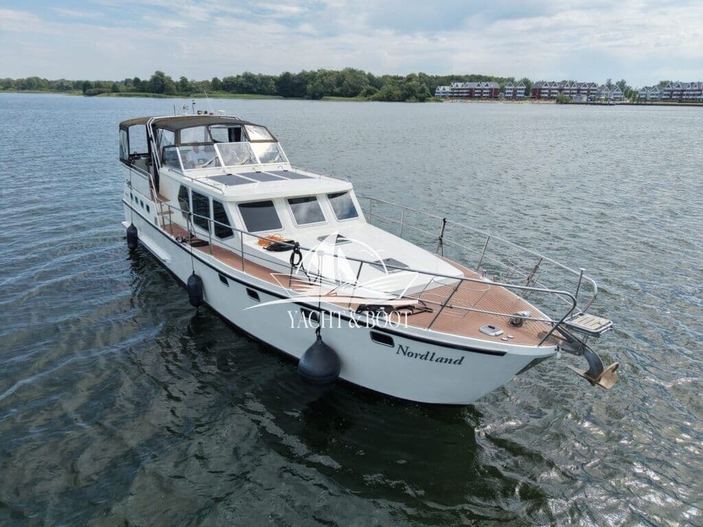 Siemer 48 Knickspant Motoryacht – Bild 3
