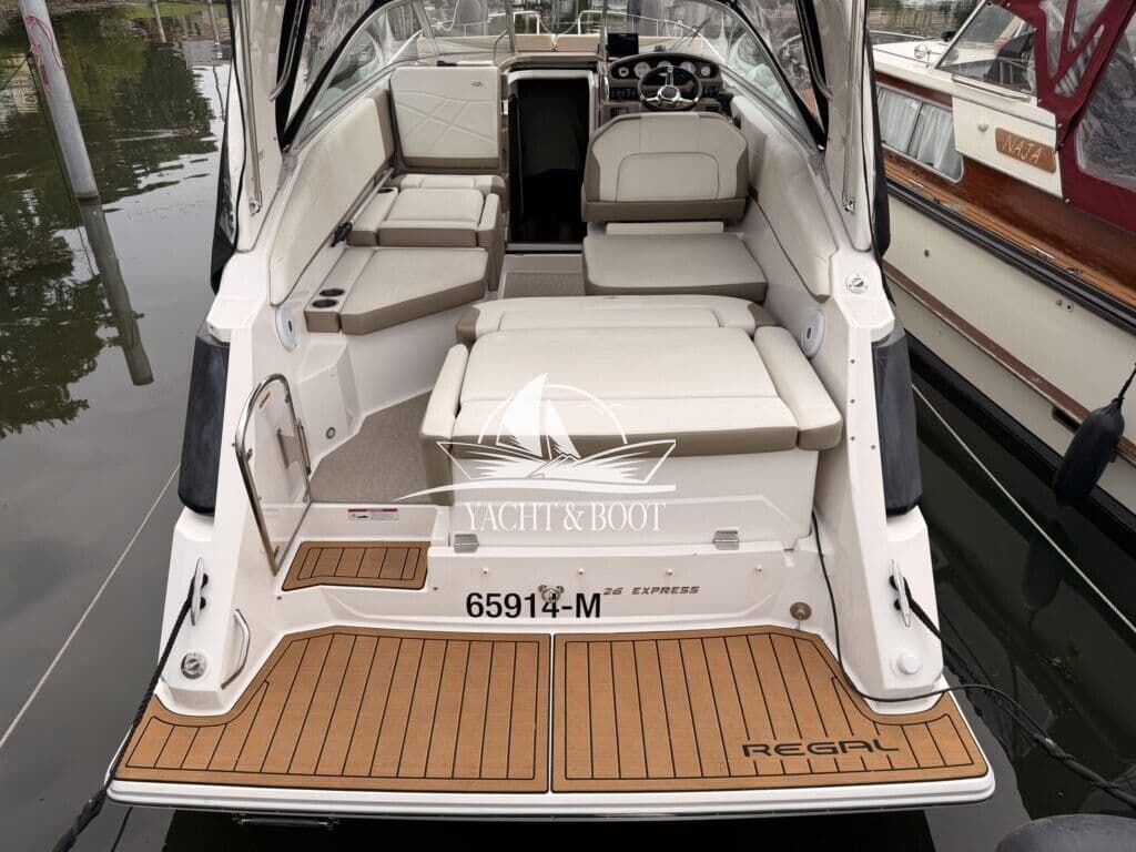 Regal 26 Express I aus Erstbesitz – Bild 6