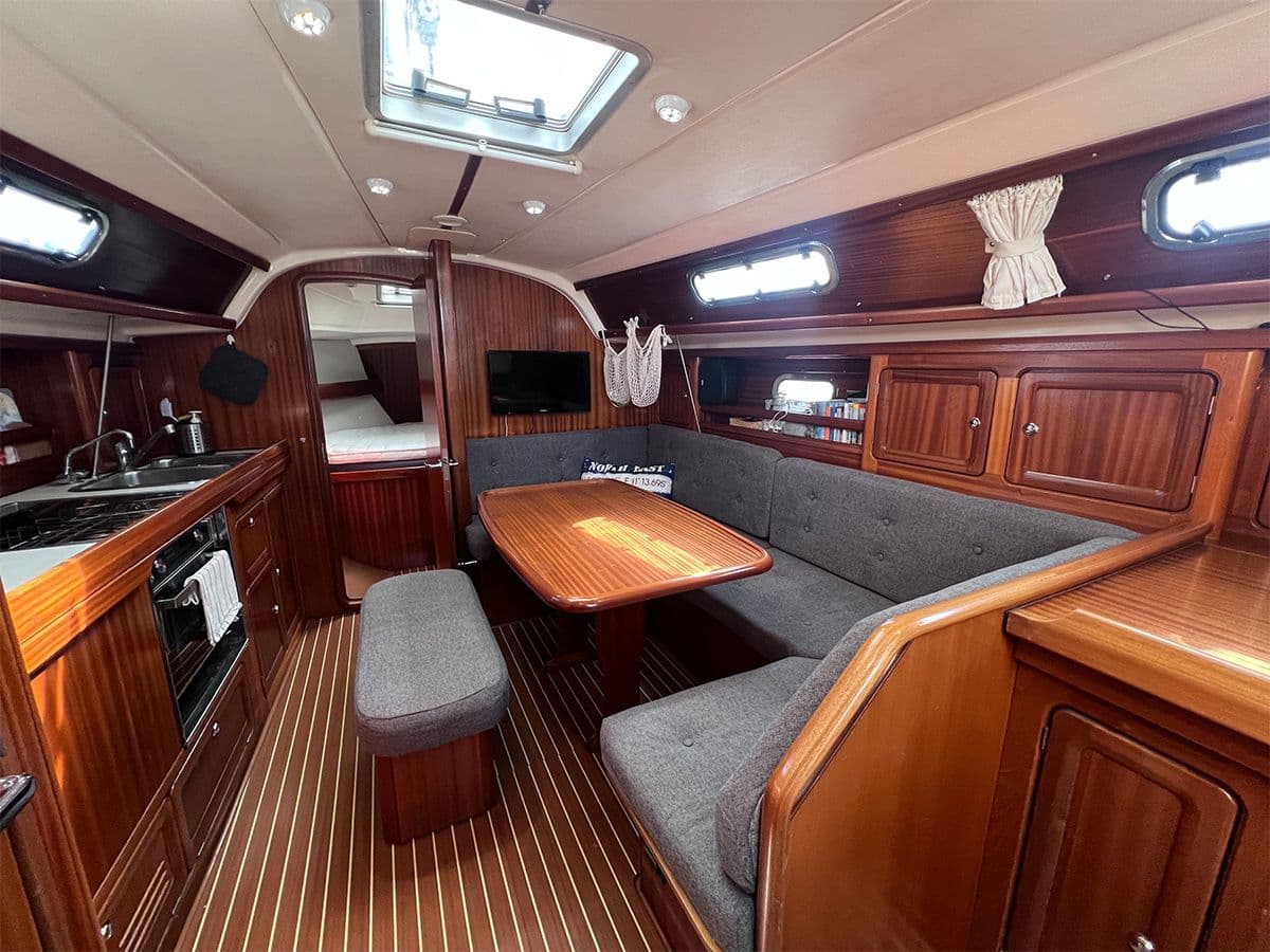 Bavaria 37 – Bild 18
