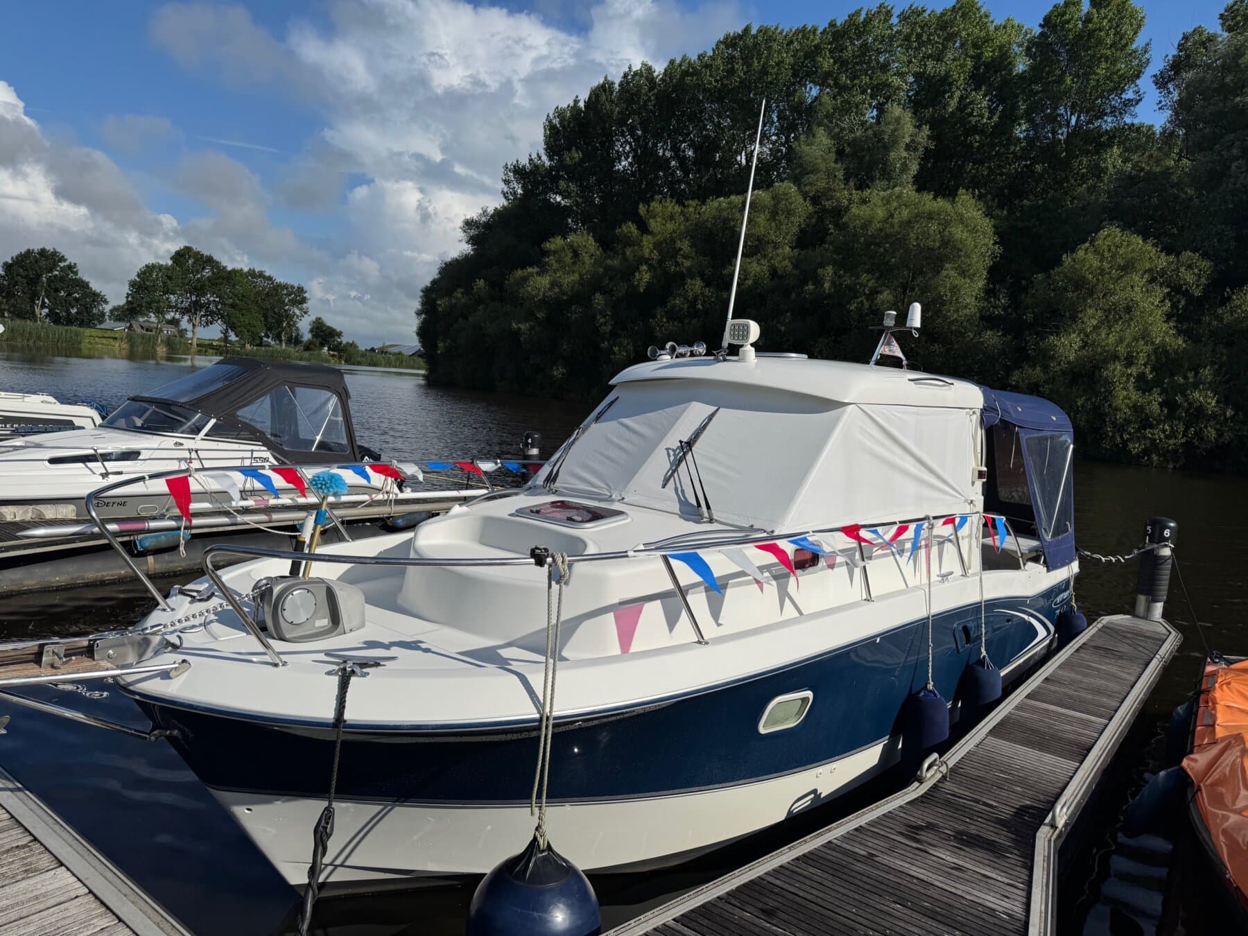 Beneteau Antares 760 – Bild 4