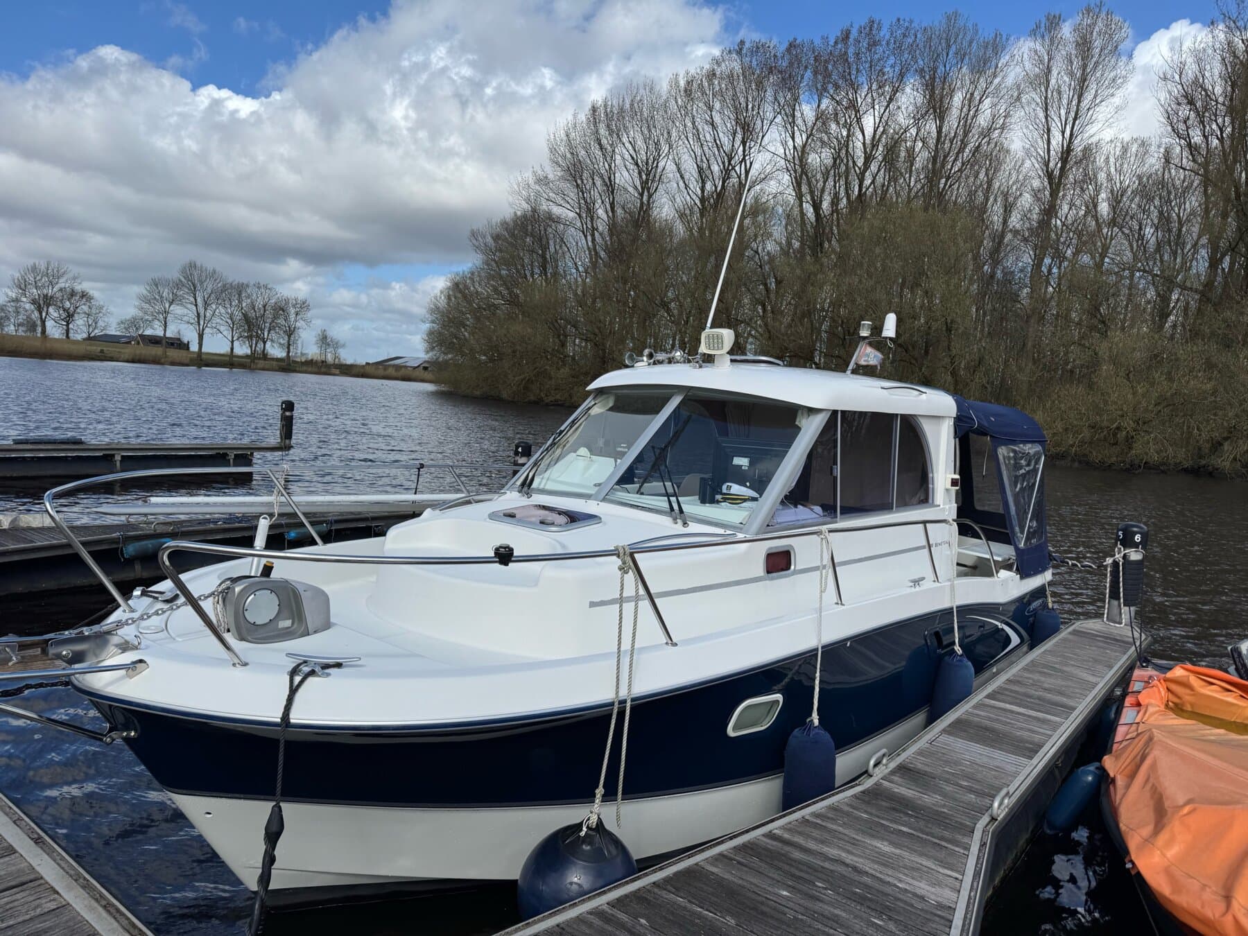 Beneteau Antares 760 – Bild 3