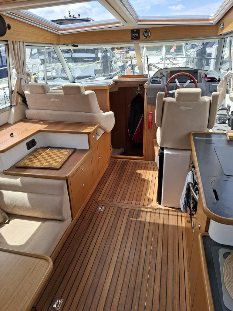 Saga 320 Sun Top – Bild 10