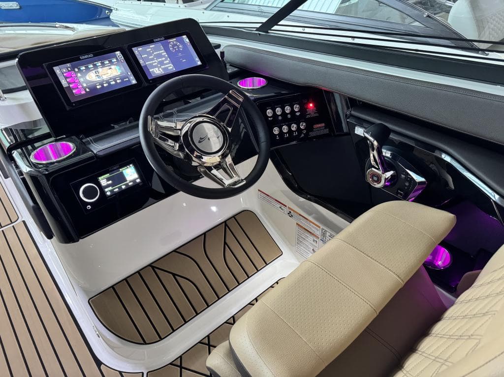 Sea Ray 260 SLX – Bild 11