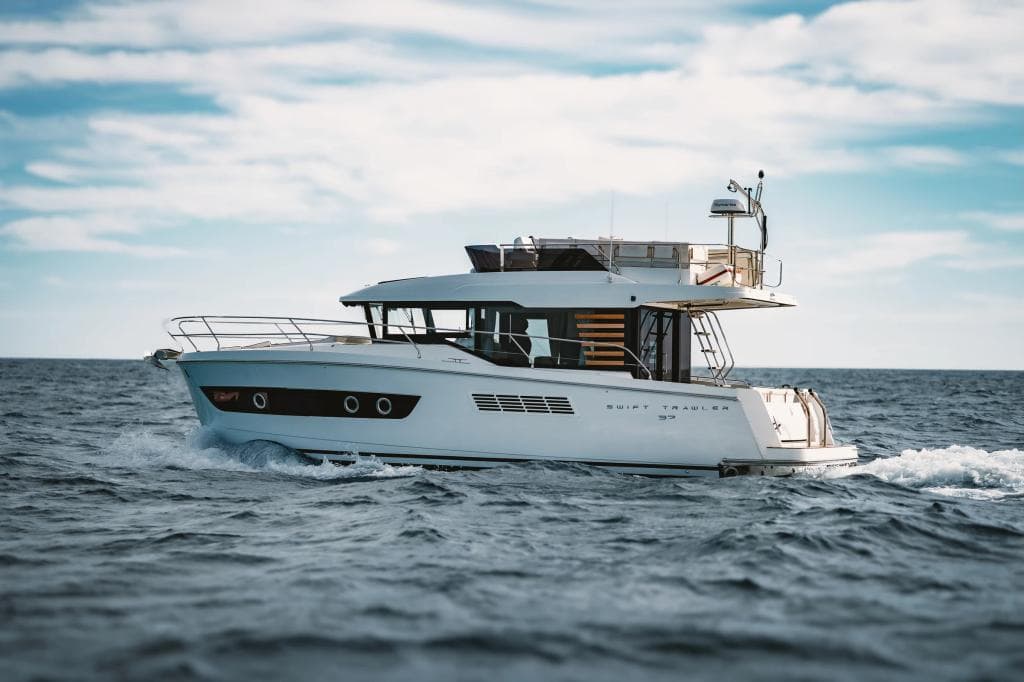 Beneteau Swift Trawler 37 Fly – Bild 7
