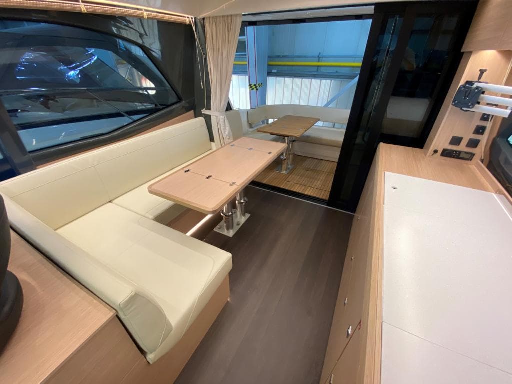 Bavaria R40 Fly – Bild 7