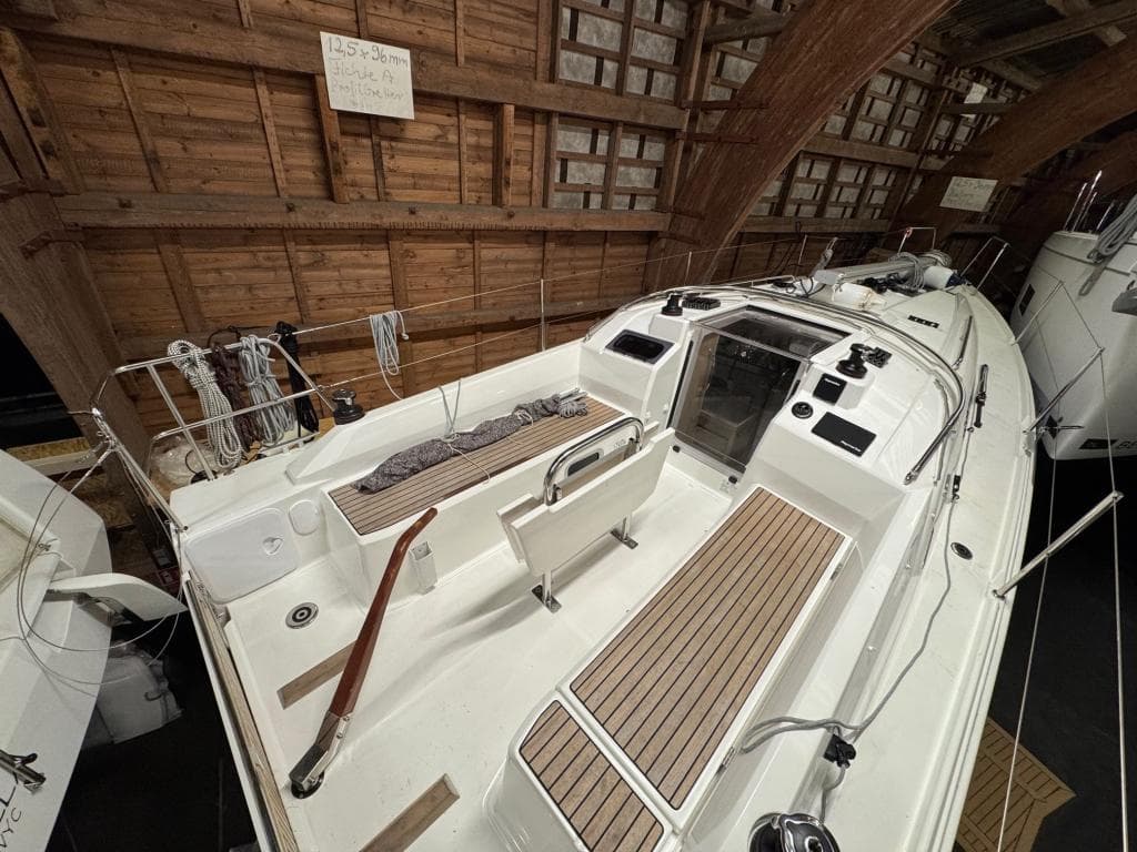 Beneteau Oceanis 30.1 – Bild 9