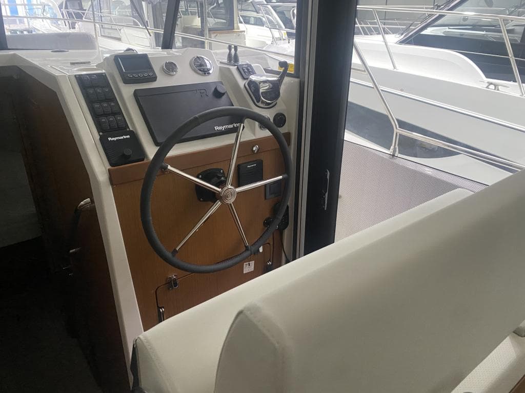 Beneteau Swift Trawler 35 – Bild 3