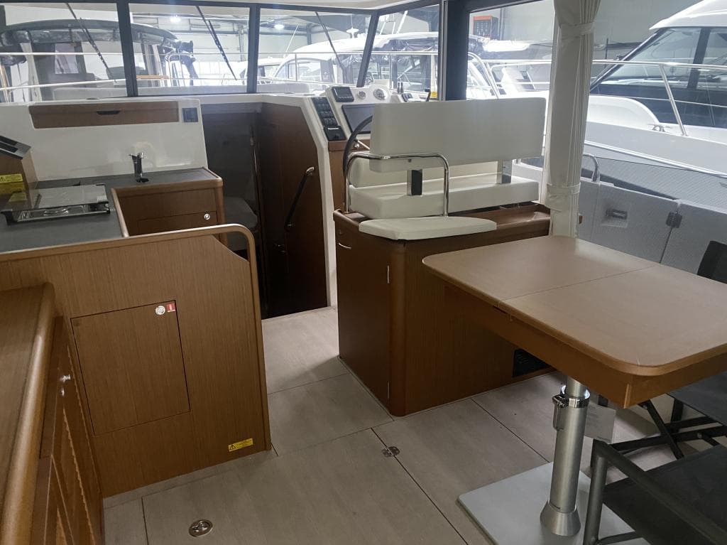 Beneteau Swift Trawler 35 – Bild 4