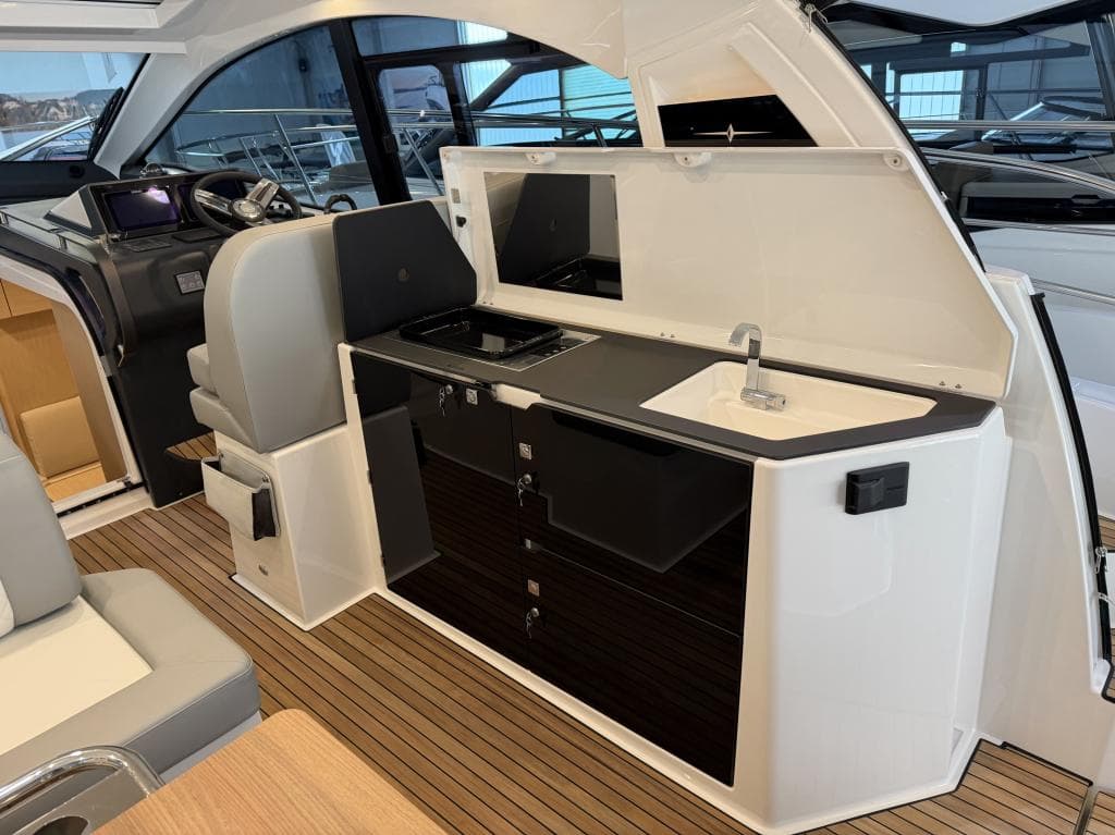 Bavaria SR41 HT – Bild 5