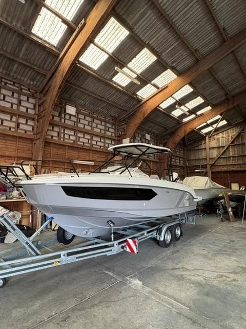 Beneteau Flyer 8 Sundeck V2