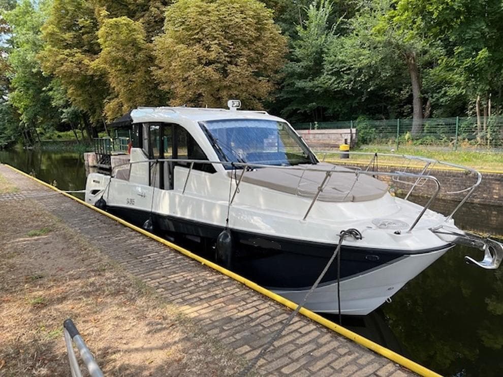 Quicksilver Activ 905 Weekend