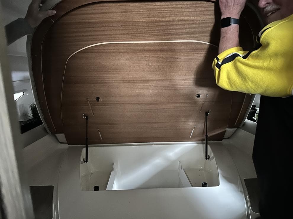 Quicksilver Activ 905 Weekend – Bild 10