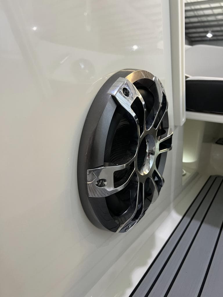 Sea Ray 210 SPX OB – Bild 6