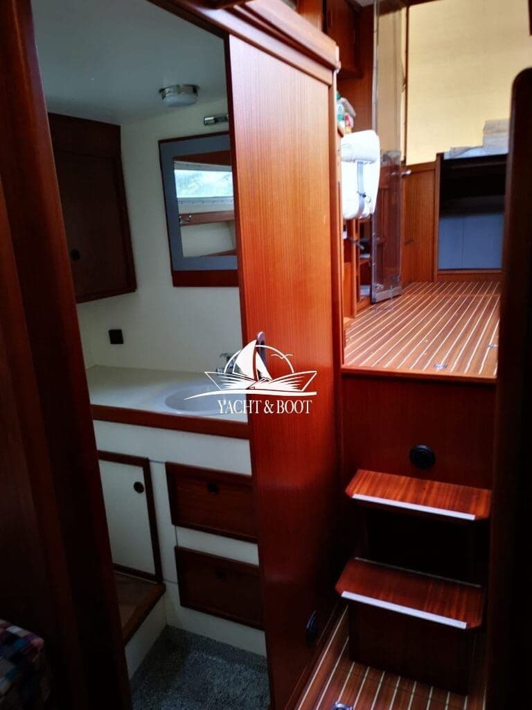 Aquila 900 Traveller - Achterkabine - Diesel inkl. Trailer – Bild 6