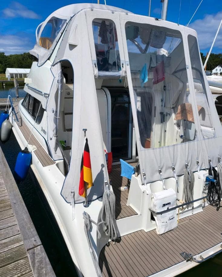Silverton 312 Sedan – Bild 3