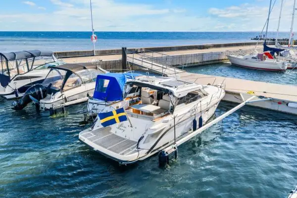 Aquador 28 HT