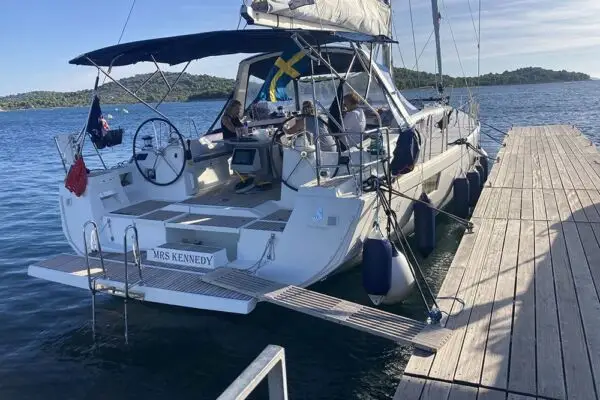 Bénéteau Oceanis 48