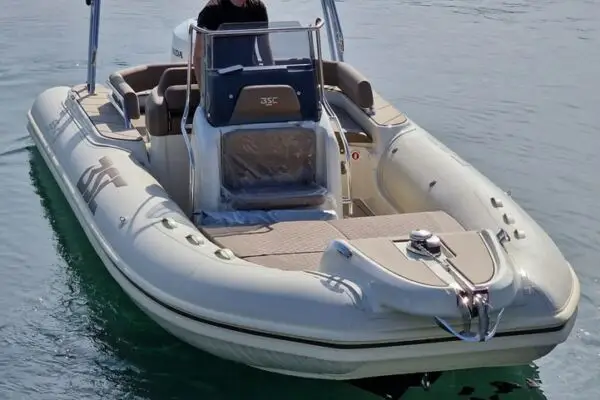 BSC 65 Ivory
