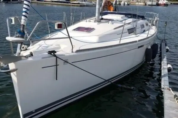 Dufour 325 Grand Large
