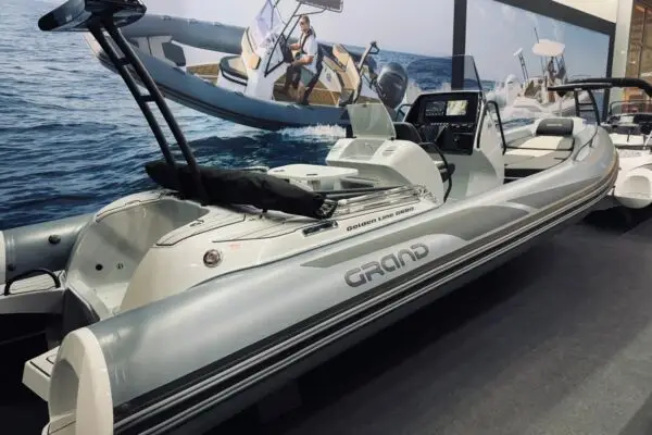 GRAND Golden Line G680