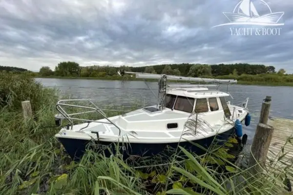 Haber 660 | Motorsegler, Schwenkkiel, trailerbar