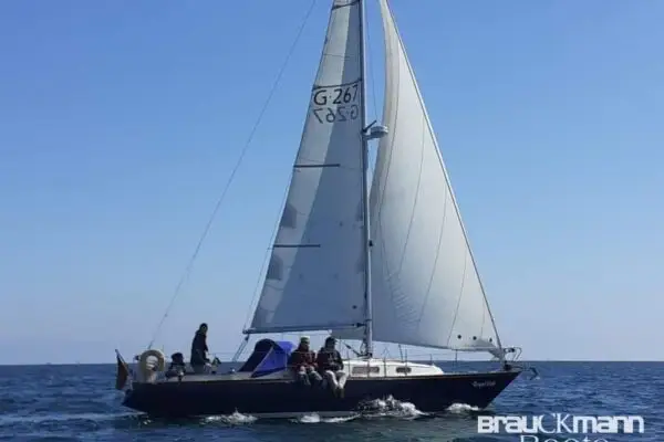 Hallberg Rassy 32 Mistress