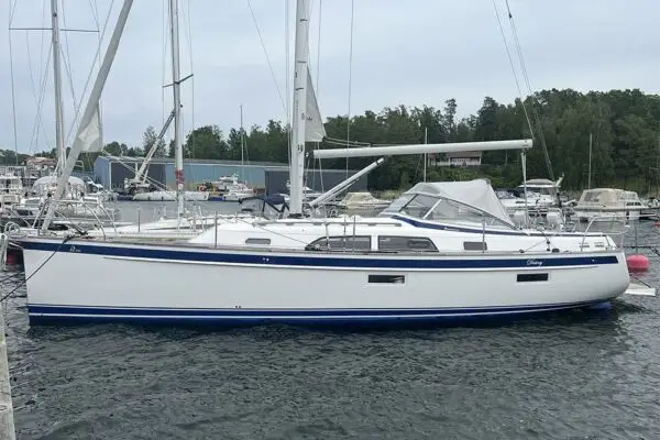 Hallberg-Rassy 340