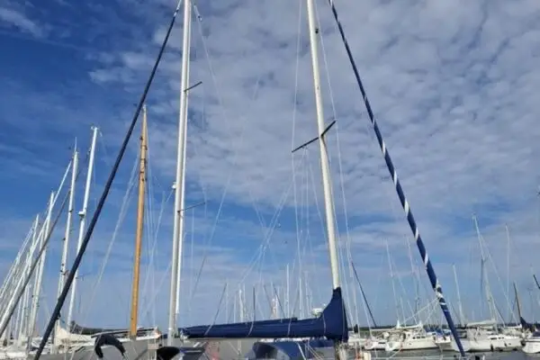 Jeanneau Espace 1000 Decksalon