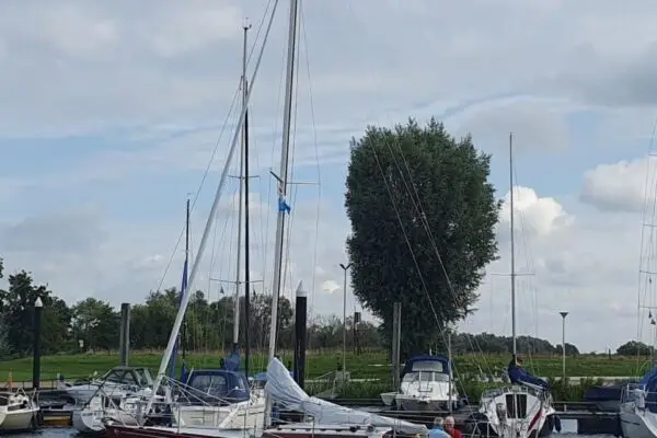 Waarschip 1010 Werftbau sehr guter Zustand