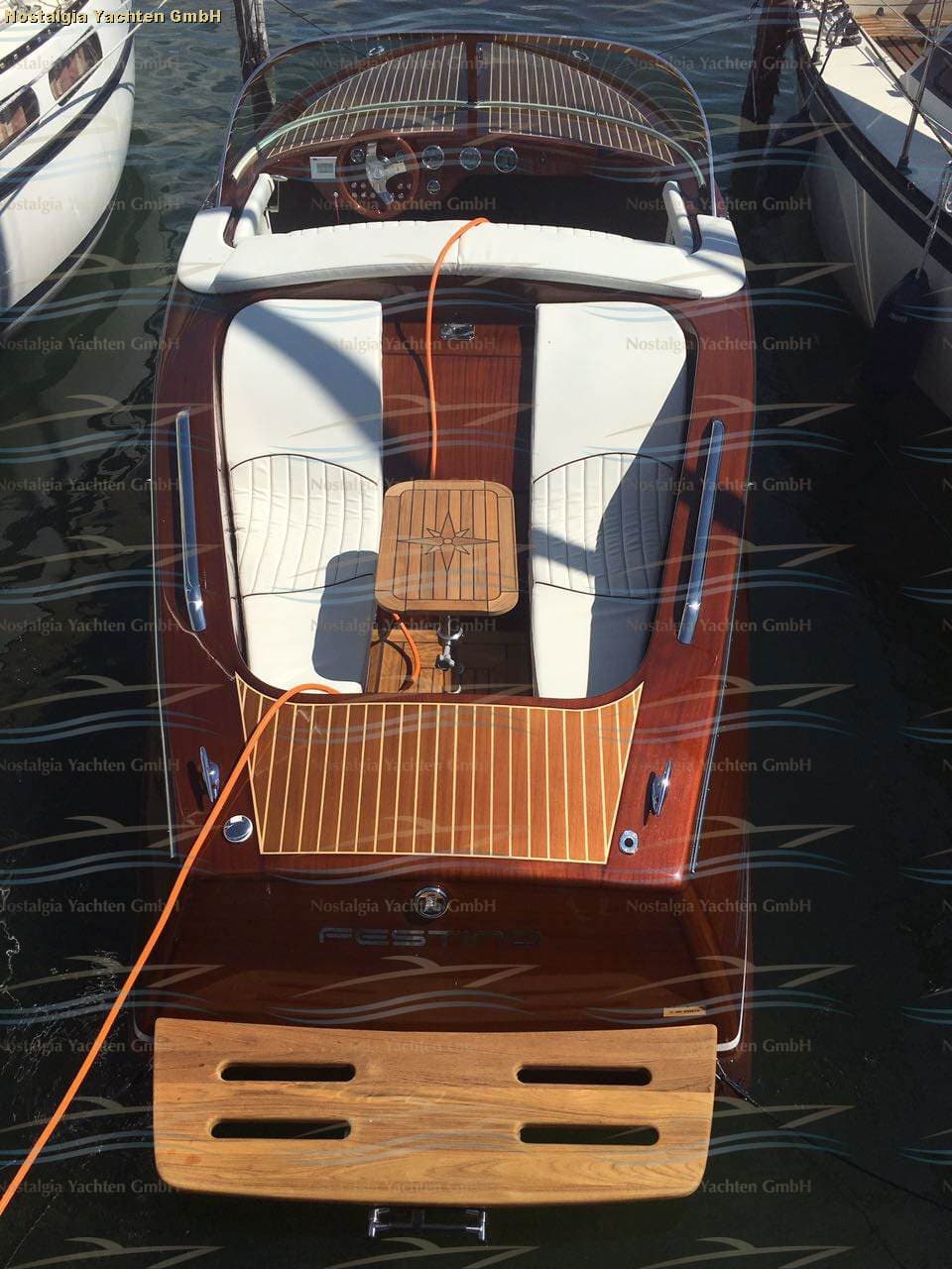 Nostalgia YACHTEN VERKAUFT VERKAUFT
