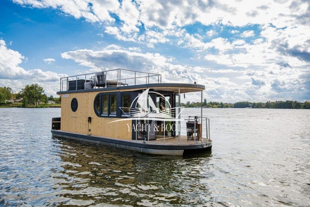 Nautilus Nautiki Maxi | Hausboot neu, führerscheinfrei