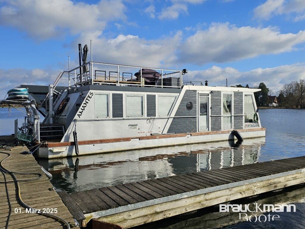 Hausboot Havelfee aus Alu ganzjahrestauglich