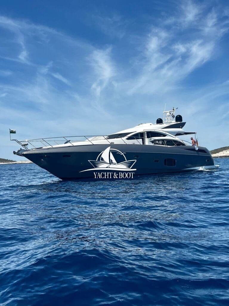 Sunseeker Predator 74 Sports Fly | 3.600 PS, MAN V12