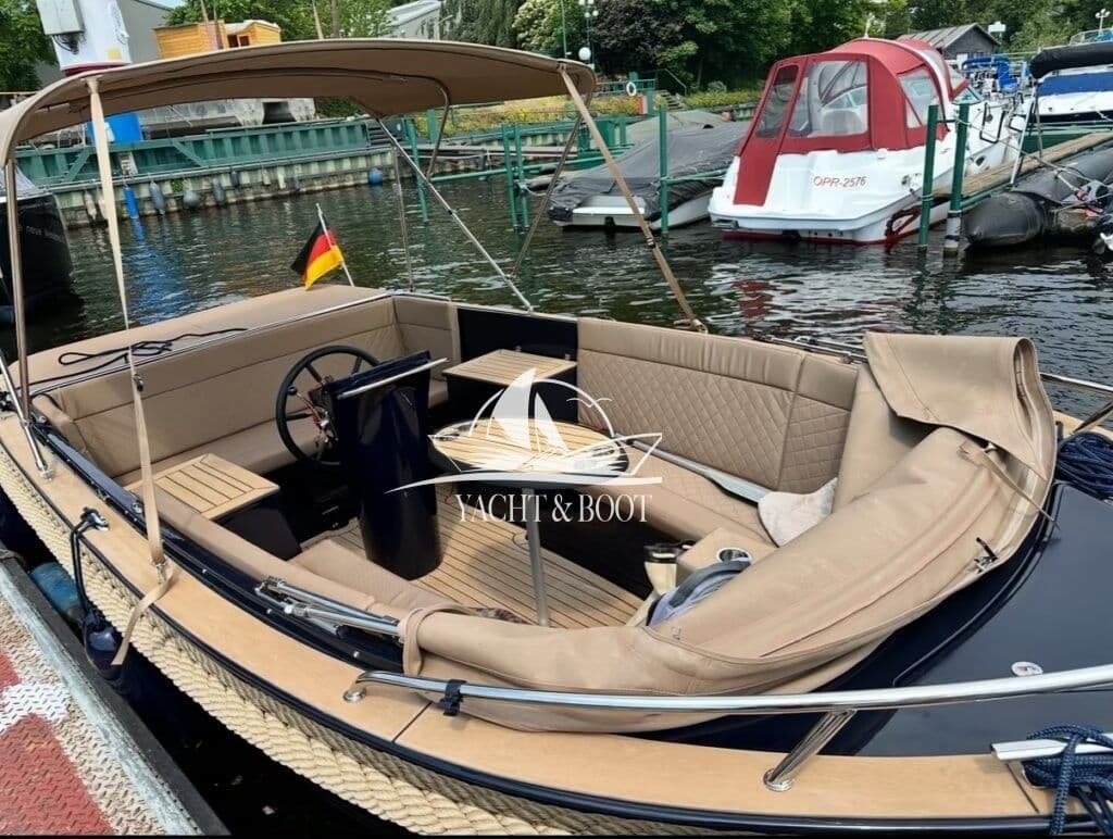 Maxima 620 Retro – Neuwertiges Boot mit Liegeplatz Wannsee